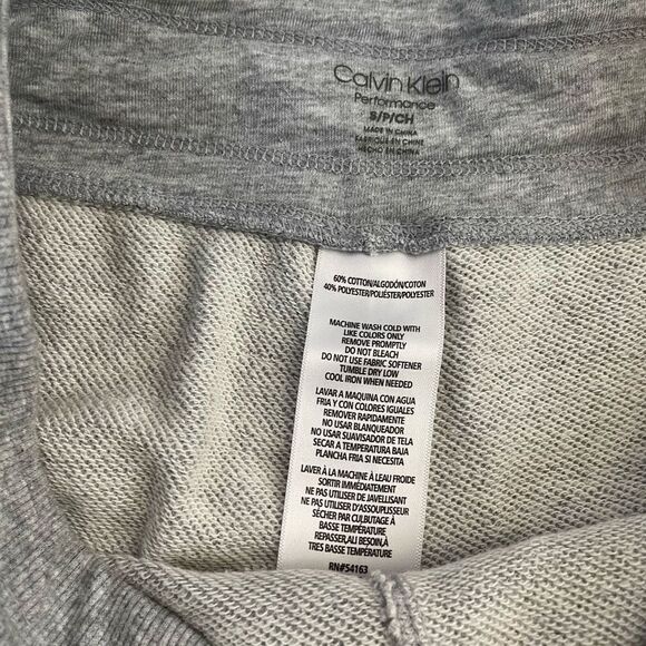 Calvin Klien|Small| Cotton| Joggers  - Picture 9 of 11